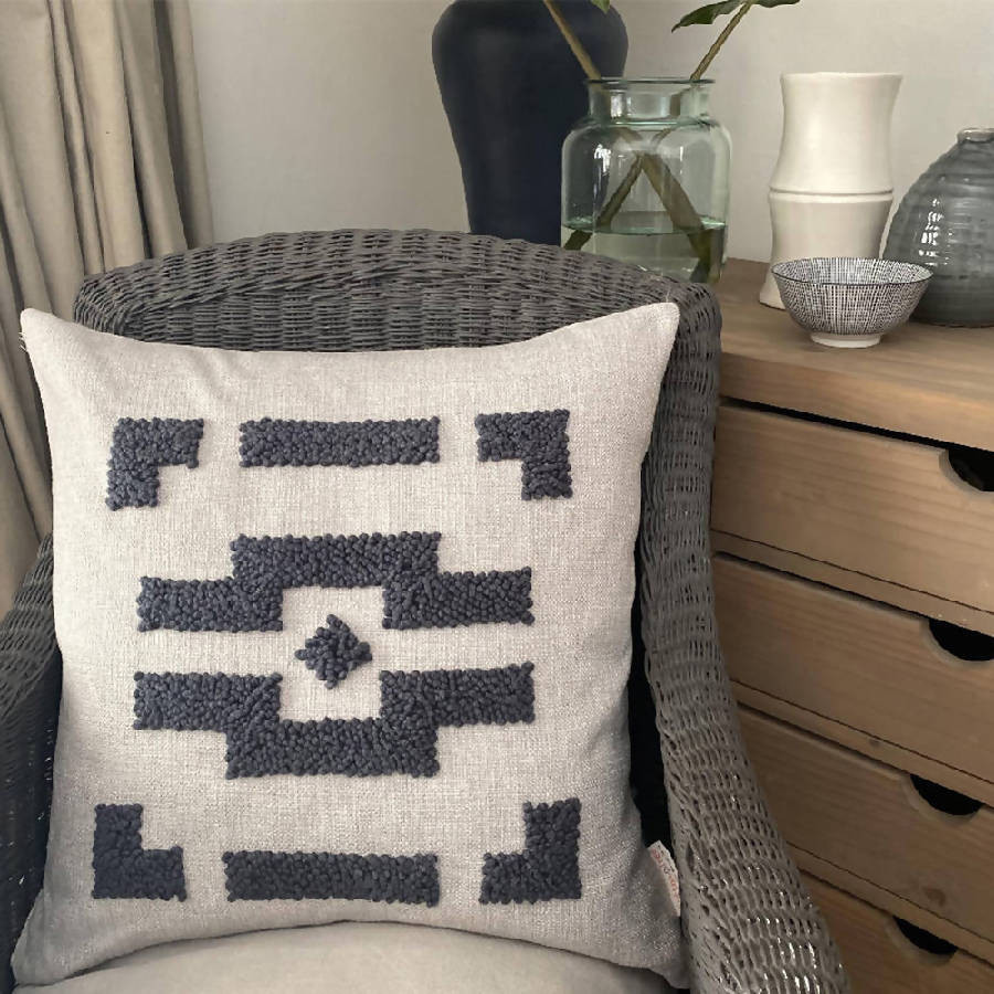 Punch Needle Ndebele Pillow - Pattern 3